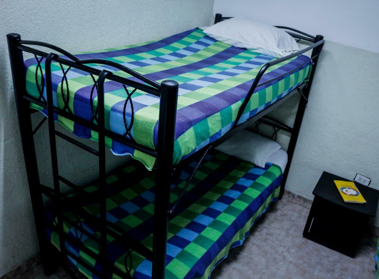 Hotel Pacifico Cerca Al Aeropuerto Палмира Екстериор снимка